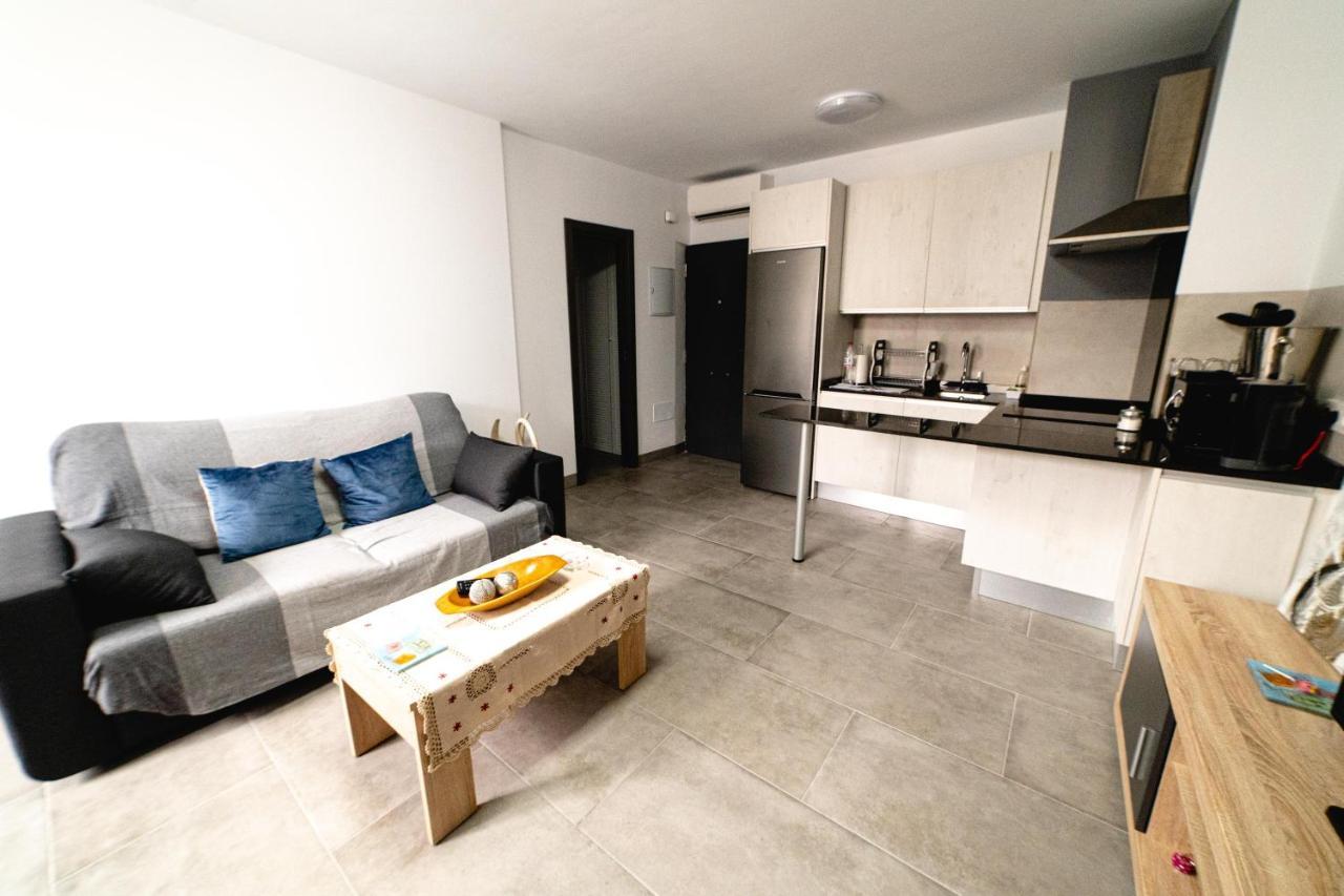 Apartamentos Victoria La Cala Del Moral Luaran gambar