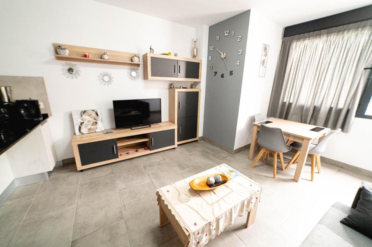 Apartamentos Victoria La Cala Del Moral Luaran gambar
