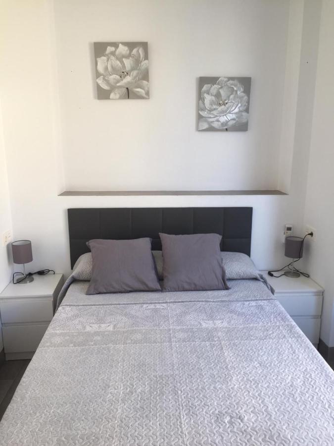 Apartamentos Victoria La Cala Del Moral Luaran gambar